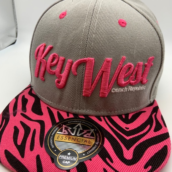 Essencial Key West Florida Conch Republic Embroidered Snapback Hat Gray/Pink - Picture 13 of 16